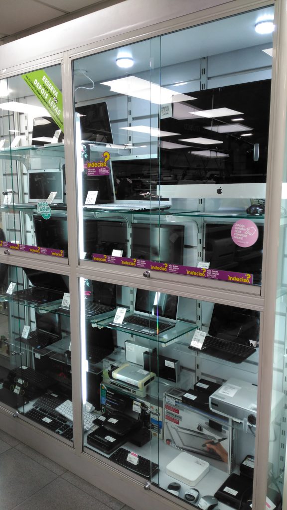 Cash Converters Lisboa, Edf.Trevo - Rua Quinta Do Paizinho, 2 R/C B. Compra e venda em segunda mão